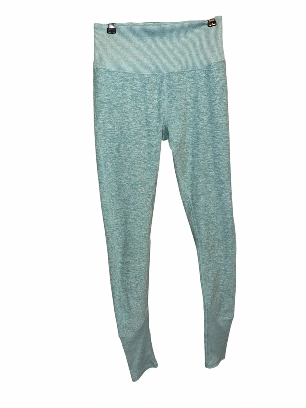 ALO Yoga soft comfortable